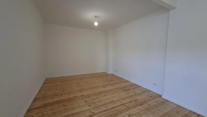 1 Zimmer Mietwohnung I Einbauküche I 4. Etage ohne Lift — photo 1